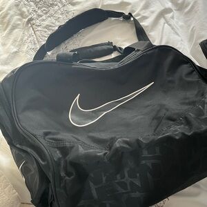 Nike Black Duffel Bag for Men